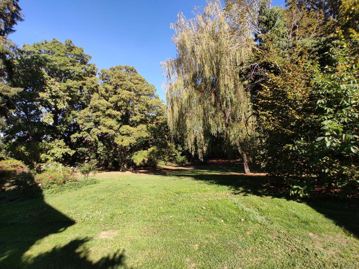 Le Fournil Des Jardins D'Ayael Βίλα Ozenay Εξωτερικό φωτογραφία